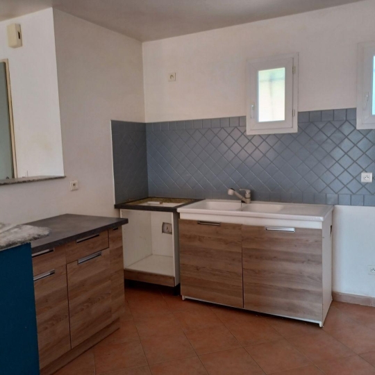  CHERCHE MIDI IMMOBILIER : Maison / Villa | UZES (30700) | 98 m2 | 322 400 € 