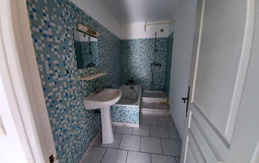 CHERCHE MIDI IMMOBILIER : House | LA CALMETTE (30190) | 64 m2 | 215 000 € 