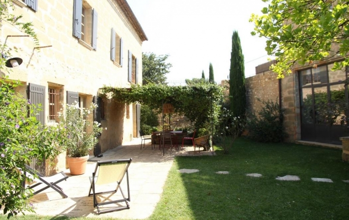 CHERCHE MIDI IMMOBILIER : House | UZES (30700) | 346 m2 | 880 000 € 