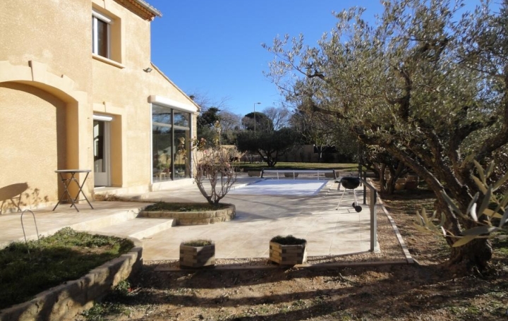 CHERCHE MIDI IMMOBILIER : Maison / Villa | UZES (30700) | 183 m2 | 730 000 € 